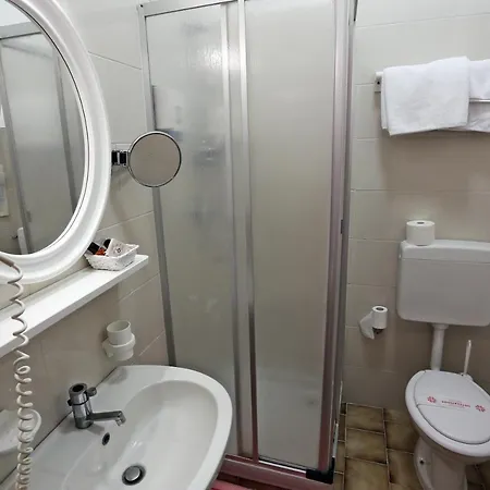 Hotel Astoria 3*