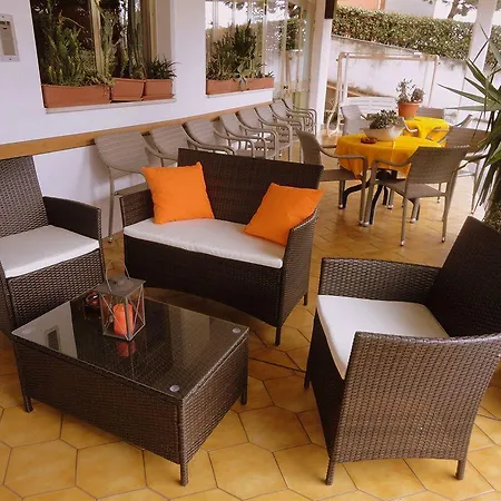 Astoria Hotel 3*